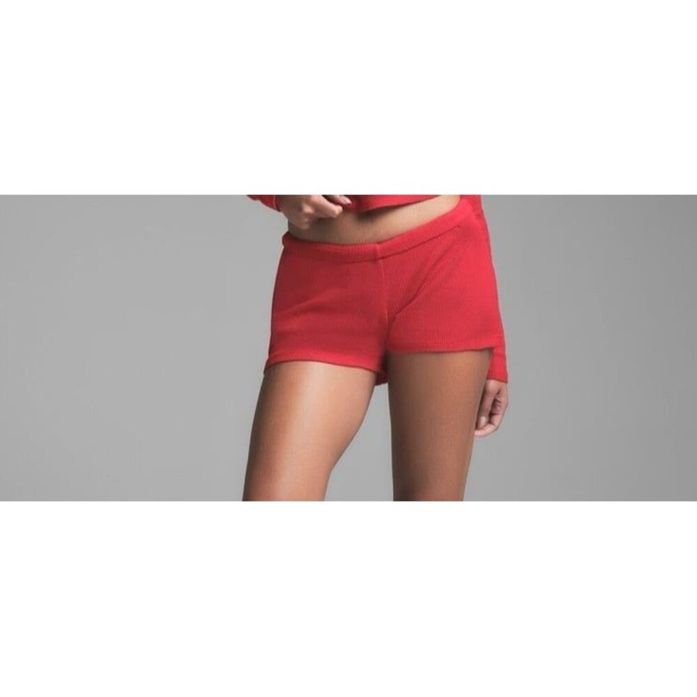 Skims Waffle Henley short Cranberry